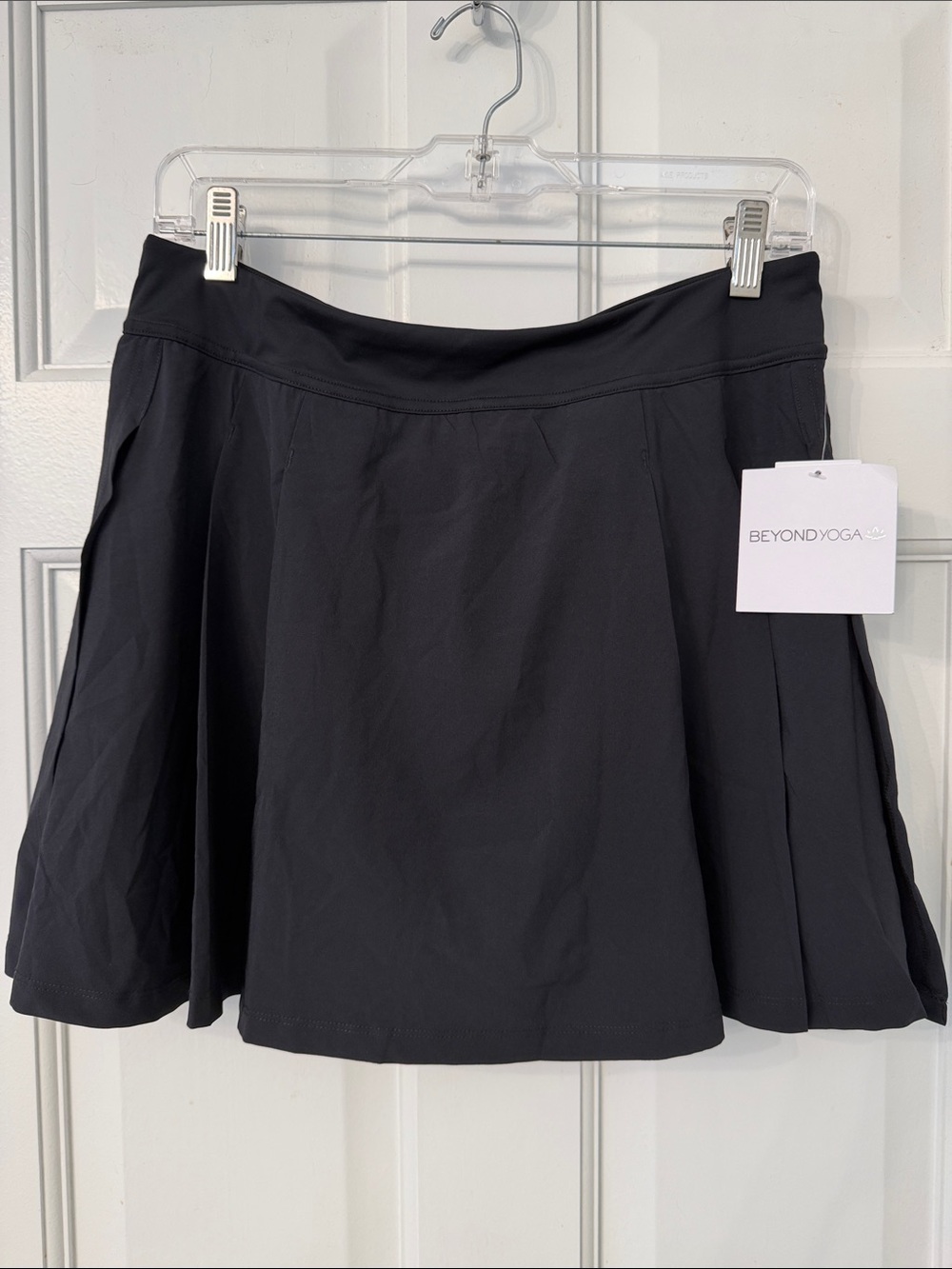 Beyond Yoga Black Pleated Athletic Skirt